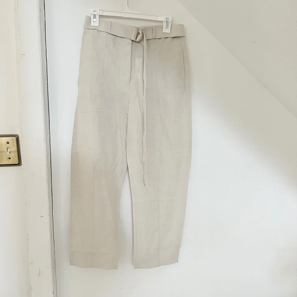 Banana Republic women’s barrel leg linen Pants - Picture 3 of 10